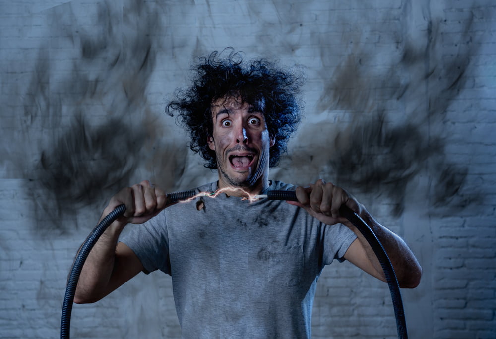 اثرات فیزیولوژیکی برق گرفتگی