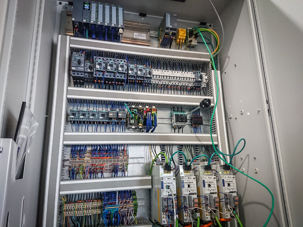 مفاهیم پایه در تابلو برق صنعتی