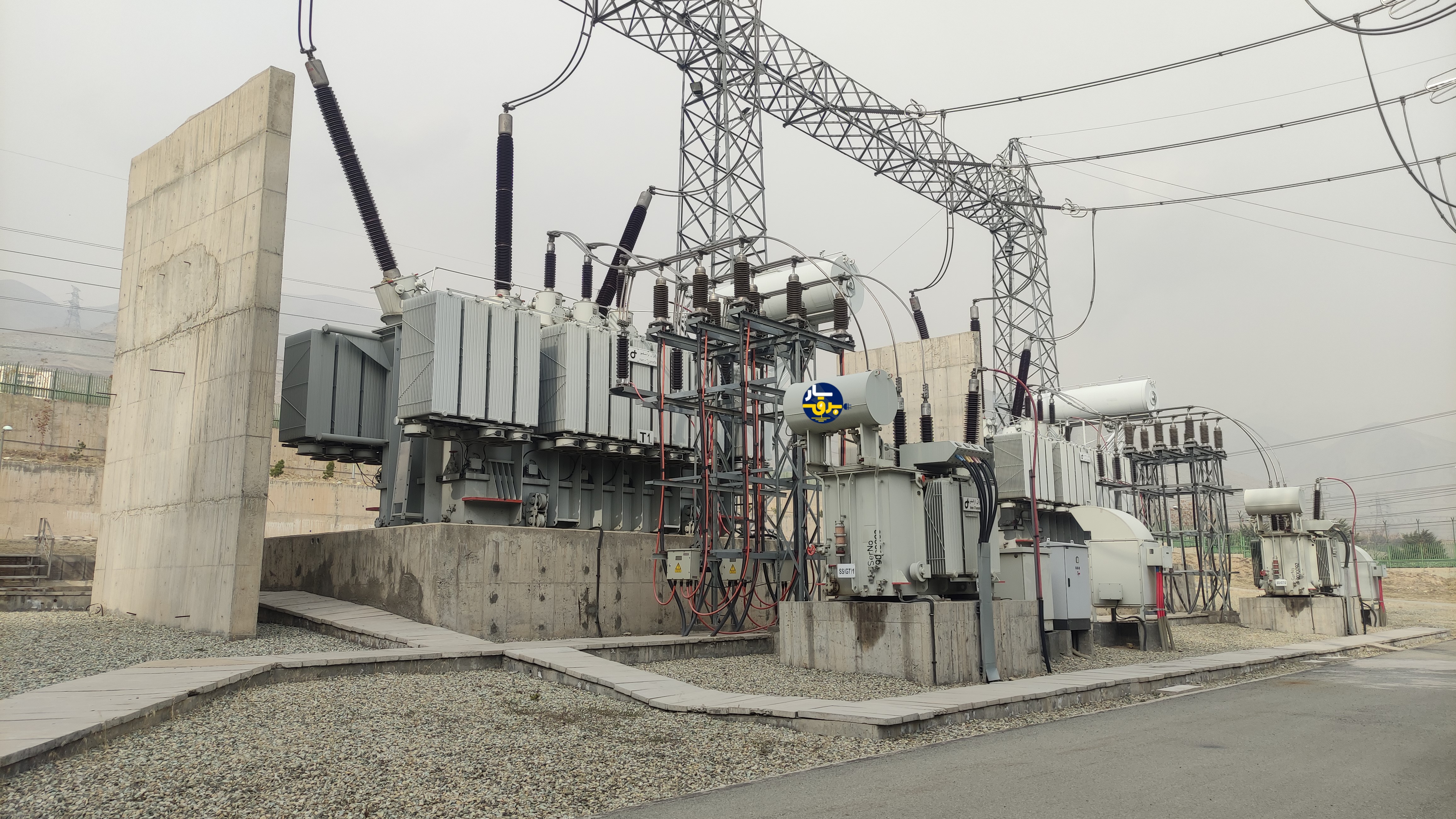 شش ولتاژ خطرناک که شخص ممکن است در پست برق در معرض آن قرار گیرد